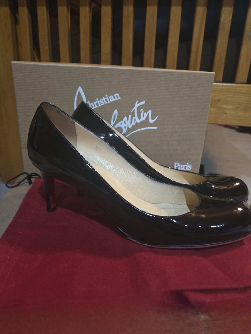Christian Louboutin Simple Pump 70 Patent Calf Leather Round-Toe Pumps - Picture 11 of 12